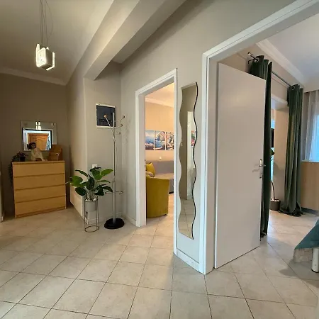 Endless Summer,agia Triada